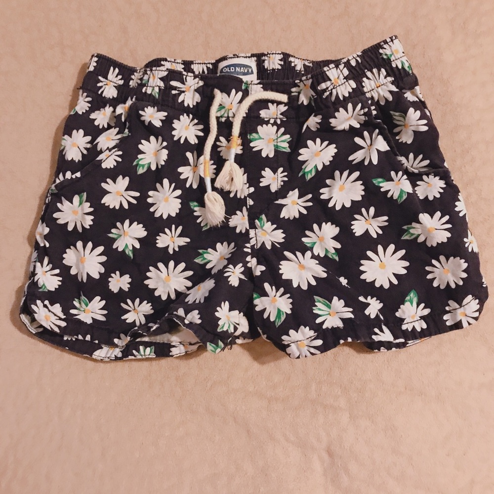 Old Navy shorts